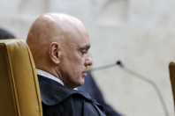 Suspeito de vazar dados da mulher de Moraes pede afastamento do ministro