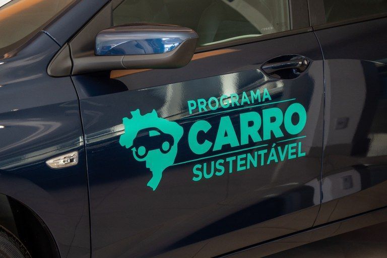 Vendas de carros de entrada crescem 32,9% no Brasil