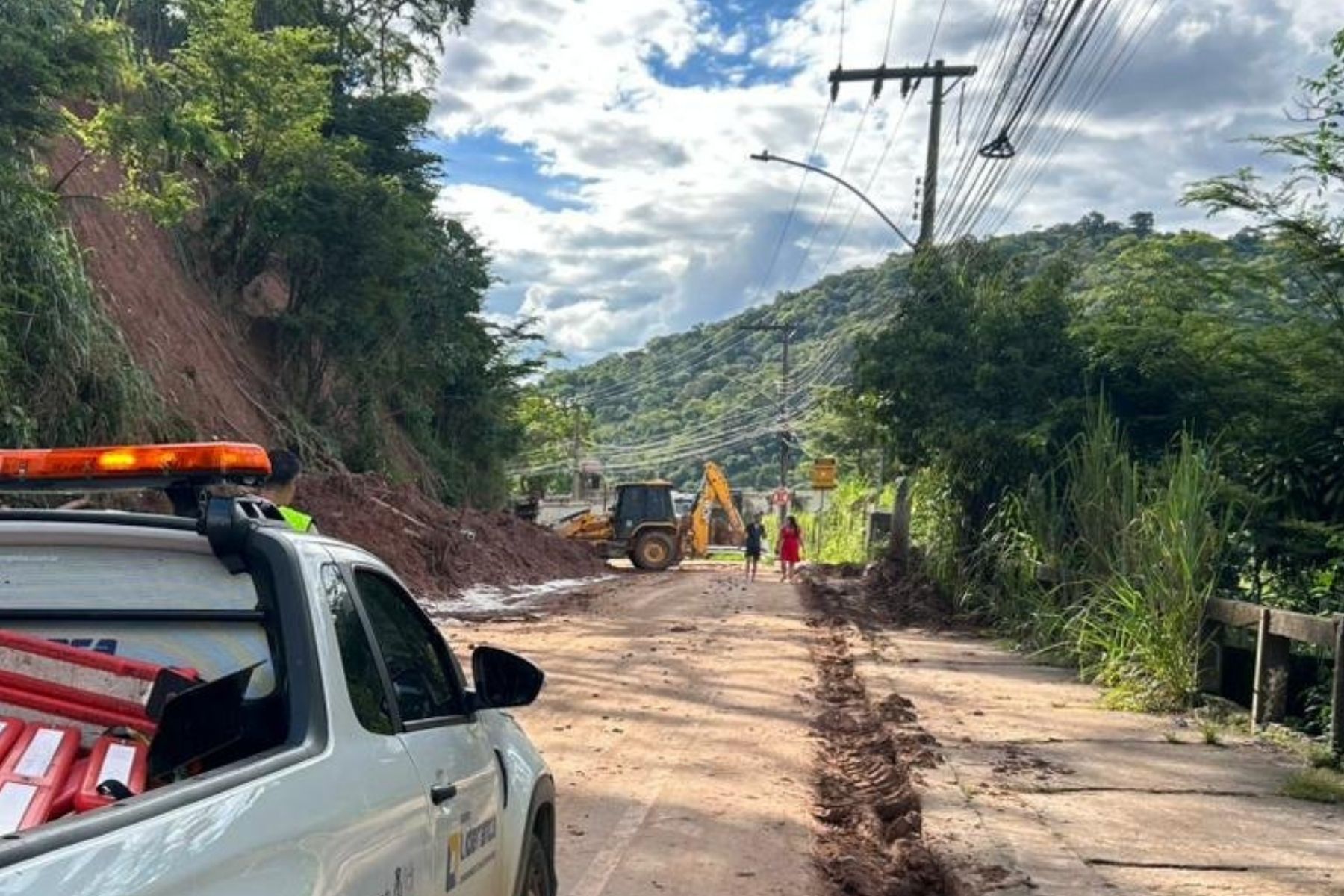 Prefeita Margarida Salomão anuncia contratos para obras de contenção em Juiz de Fora
