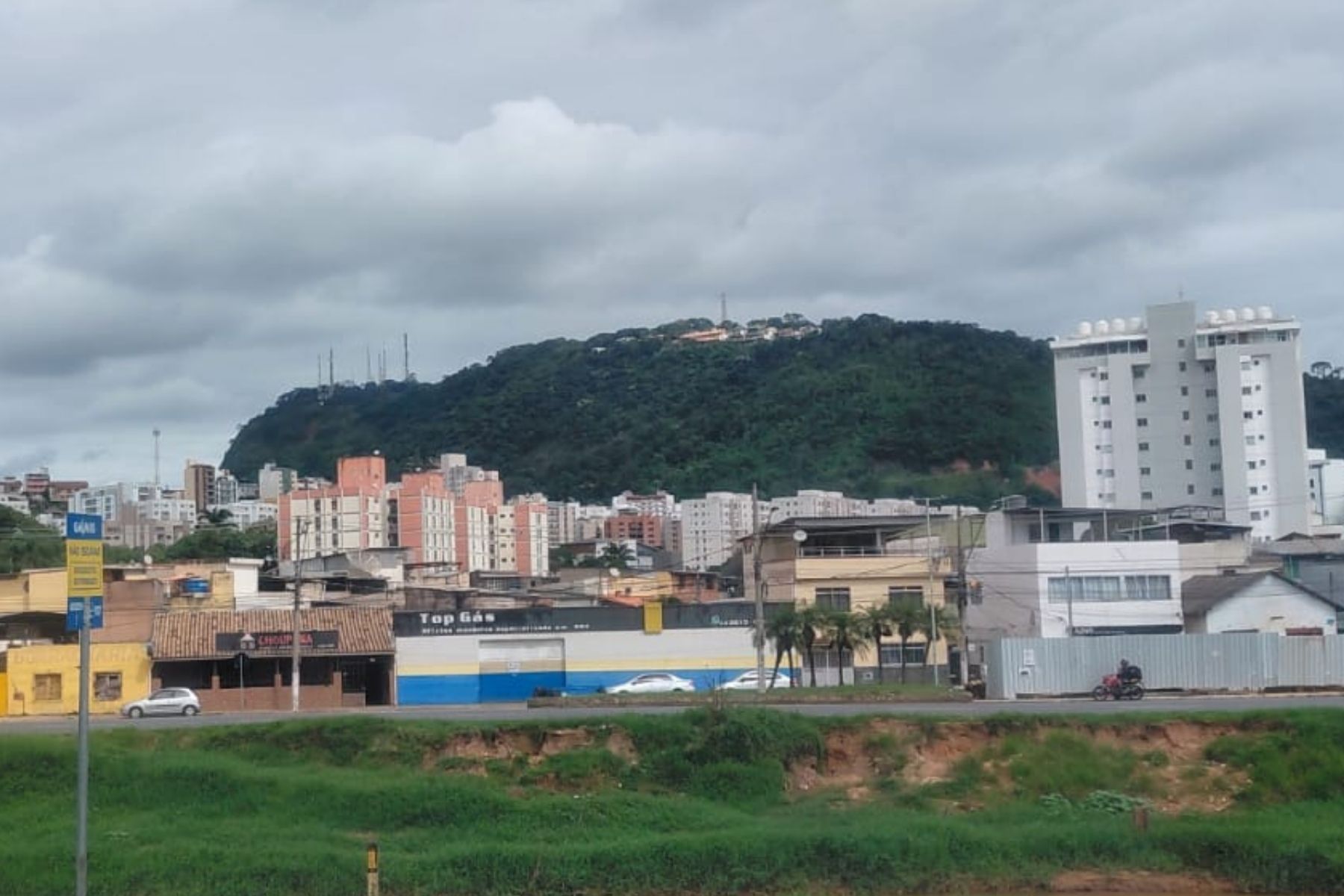 Novo PAC: começa inventário florestal no Bairro Vale do Ipê