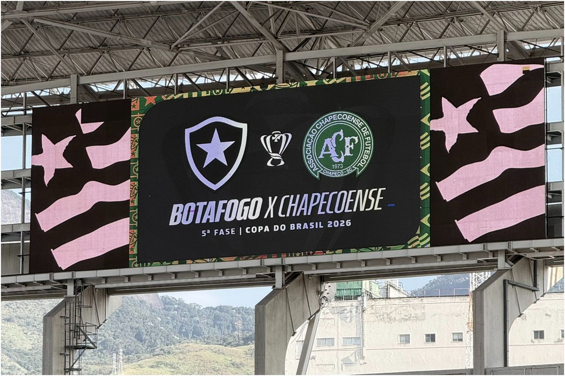 Botafogo x Chapecoense veja as escalações pela quinta fase da Copa do Brasil