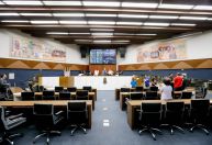 CMBH rejeita projetos de resposta a datas comemorativas da bancada conservadora