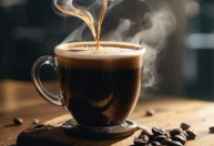 Cafeína faz bem? Benefícios reais, limites e o que muda no corpo