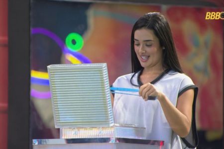 Anjo, Jordana ganha poderes e surpreende ao decidir Monstro no BBB 26