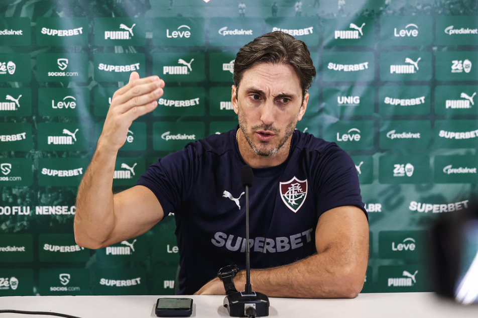 Zubeldía aponta para superioridade do Fluminense em empate com o Coritiba