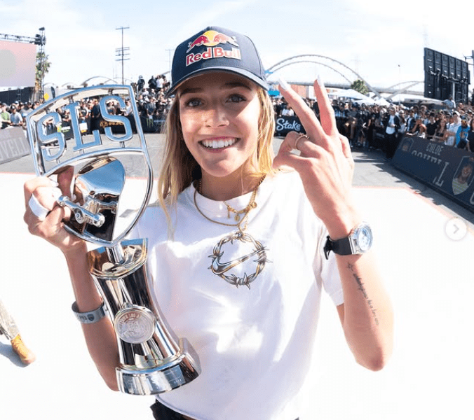 Sem Rayssa Leal, australiana confirma favoritismo e vence etapa de Los Angeles na SLS