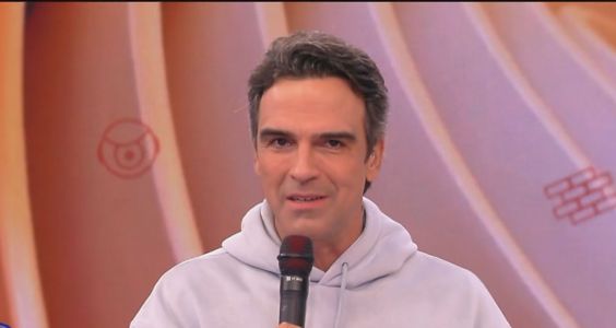 Tadeu Schmidt, apresentador do BBB 26
