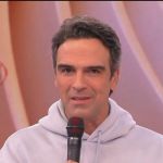 Tadeu Schmidt anuncia dinâmica que 'vale por três' no BBB 26 hoje