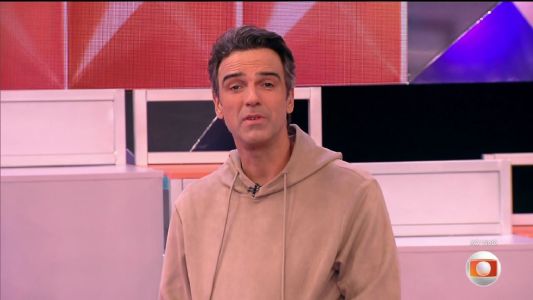 Novidade foi compartilhada por Tadeu Schmidt