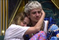 Tadeu Schmidt fez Ana Paula cair no choro com fortes palavras no BBB 26