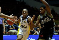 Garoto de apenas 14 anos estreia pelo Mogi no NBB; veja números