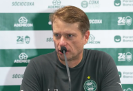 Seabra admite ineficiência do Coritiba contra o Grêmio pelo Brasileirão