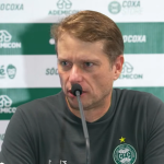 Seabra admite ineficiência do Coritiba contra o Grêmio pelo Brasileirão
