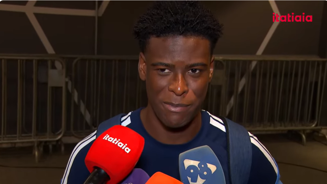 Em alta, Jonathan Jesus abre o jogo sobre disputa com Villalba no Cruzeiro