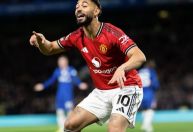 Brasileiro marca, e Manchester United vence Chelsea pela Premier League