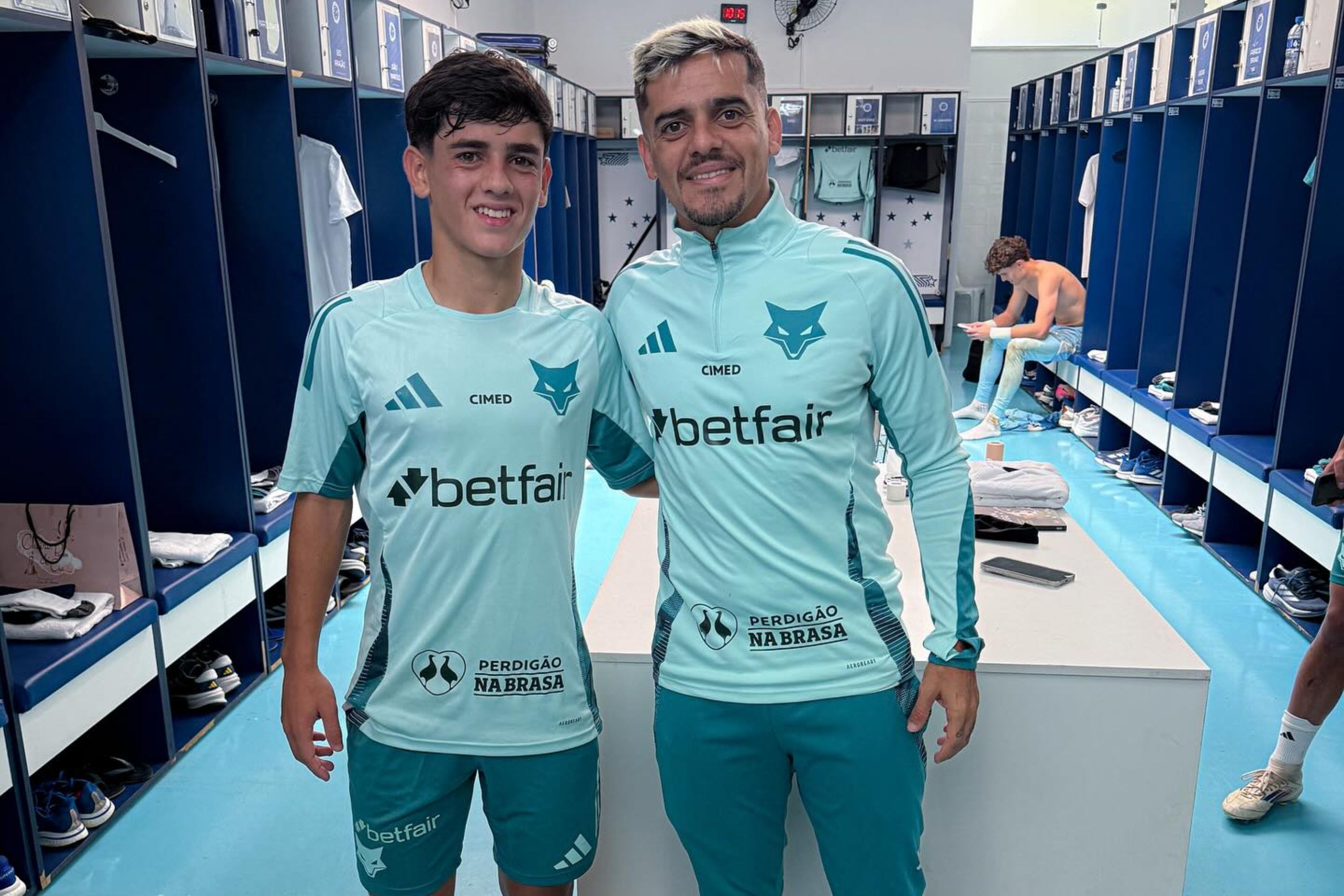 Filho de Fagner encaminha acordo para assinar contrato profissional com Cruzeiro