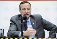 Deputado do PL aciona PGR contra PT por 'desinformação' envolvendo Flávio