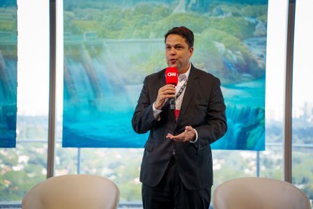 João Vítor Xavier na abertura do CNN Talks Infra desta quarta-feira (1º)