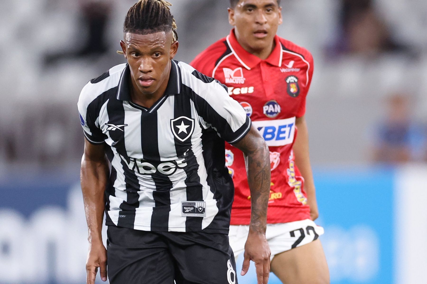 Destaque do Botafogo, Danilo detalha primeiros dias de trabalho de novo treinador