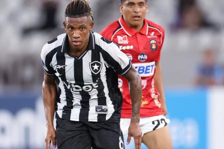 Danilo, do Botafogo