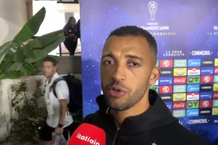 Vitor Hugo, zagueiro do Atlético