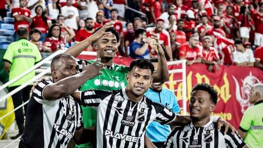 Wallyson comemora gol do ABC sobre o rival América-RN