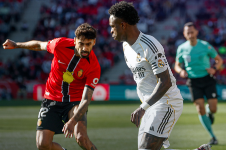 Vinicius Júnior em ação pelo Real Madrid contra o Mallorca pelo Campeonato Espanhol