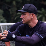 Ex-Atlético vira técnico 'sensação' da Série D em clube de acionistas europeus