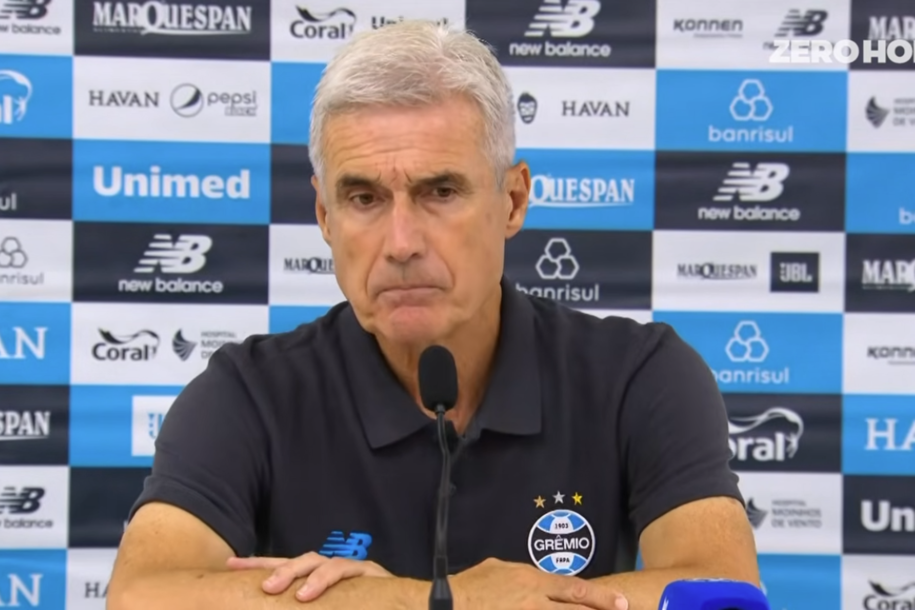 Luís Castro é direto ao avaliar período no Grêmio: 'Faço um trabalho fraco'