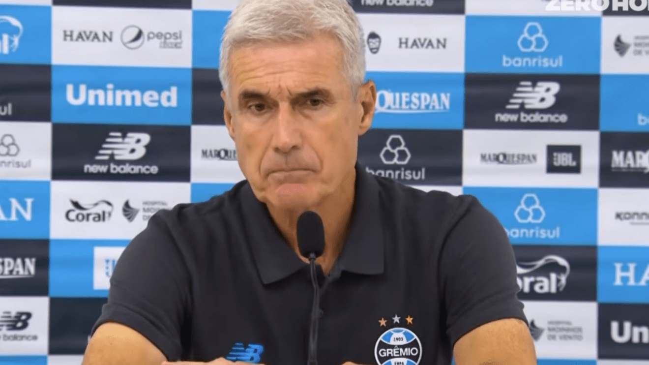 Luís Castro é direto ao avaliar período no Grêmio: 'Faço um trabalho fraco'