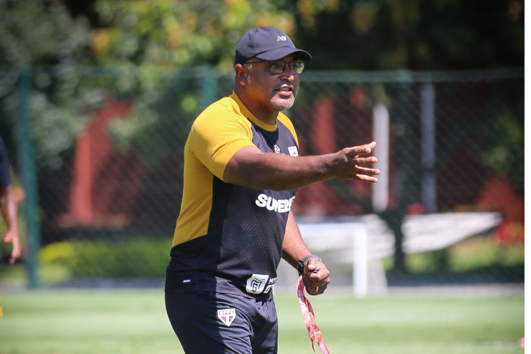 Escalação do São Paulo: volante desfalca equipe contra Juventude