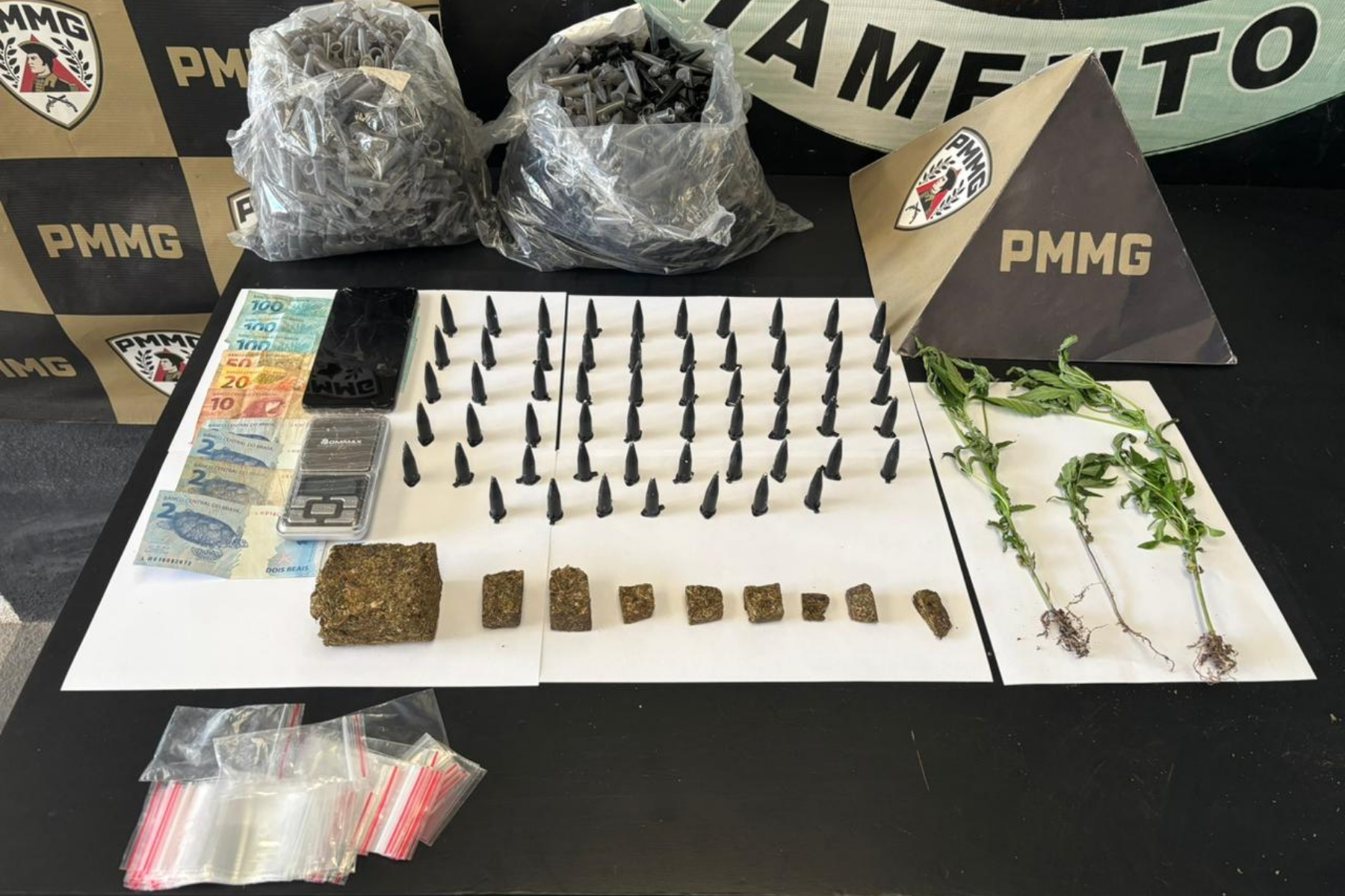 PM busca suspeitos de assassinar homem em lotérica em Viçosa (MG)