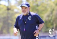 Justiça da Argentina retoma julgamento sobre a morte de Maradona