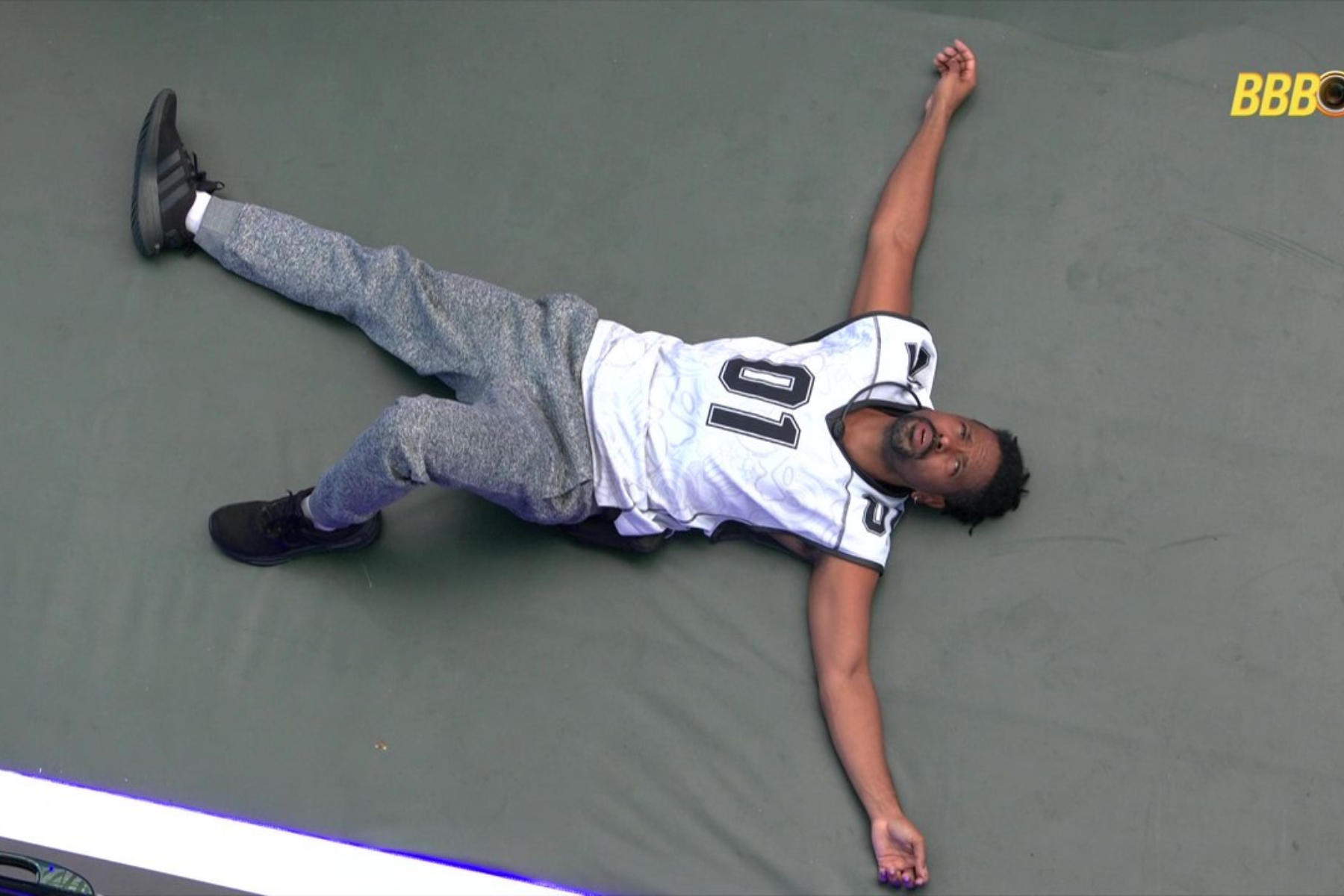 'Boneco desclassificado': web aponta 'erro' e pede saída de Leandro no BBB 26