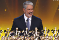 Troféu Imprensa: William Bonner atende pedido inusitado durante cerimônia