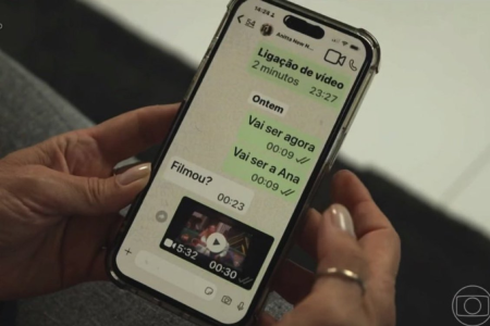Anitta e Xuxa conversam sobre final do BBB 26 • Reprodução/Globo