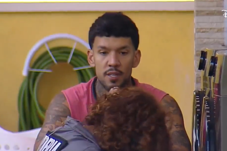 Luis Fellipe e Sheila discutiram durante tarefa na Casa do Patrão