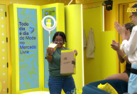 Milena ganha perfume de Ana Paula no BBB 26 e Samira reage: 'Também quero'