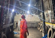 Homem morre soterrado em silo de borracha após acidente em Juiz de Fora