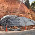 Moradores cobram limpeza e providências em rua no Bairro Santa Cecília