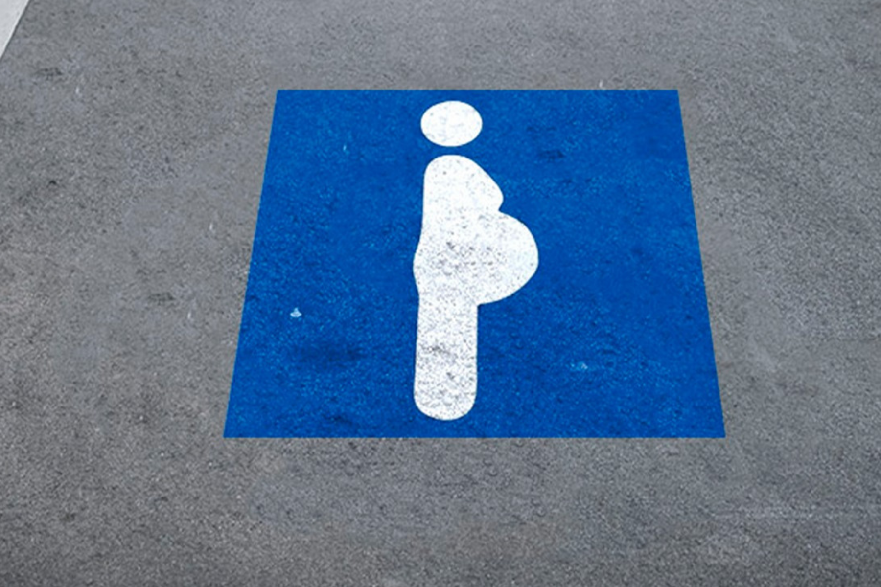Nova Lei garante vagas para gestantes e puérperas na área azul em Juiz de Fora