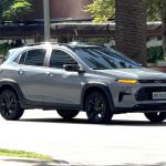 Vazou: Chevrolet Sonic, o ‘SUV do Onix’ é flagrado sem disfarces