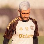 Meia do Flamengo, Arrascaeta será submetido a cirurgia após fratura na clavícula