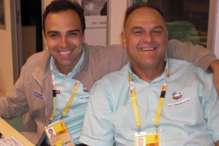 Tadeu Schmidt e o irmão, Oscar Schmidt