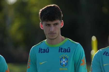 Eduardo Pape, do Cruzeiro, pela Seleção Brasileira Sub-17