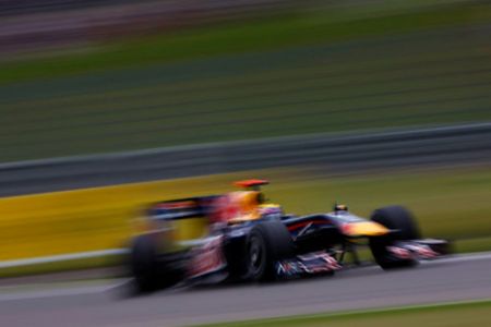 Carro da Red Bull Racing em corrida Fórmula 1
