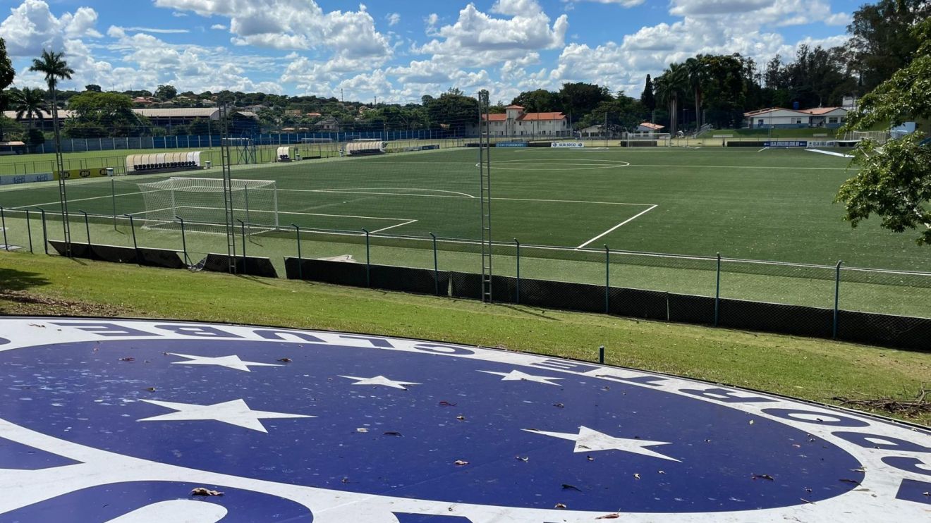 Cruzeiro anuncia seletivas para a base do futebol feminino; veja detalhes