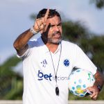 Artur Jorge revela exigência diária para o Cruzeiro em meio à maratona de jogos