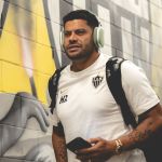 Hulk faz forte desabafo e deixa aberta possibilidade de sair do Atlético no meio do ano