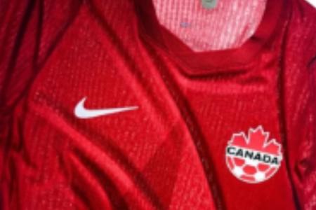 Primeiro uniforme do Canadá na Copa de 2026